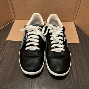 PUMA G. VILAS MEN’S LOW TOP TENNIS SHOES! Size 11